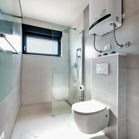 Luxury Residence Levante 2 Rovigno Esterno foto